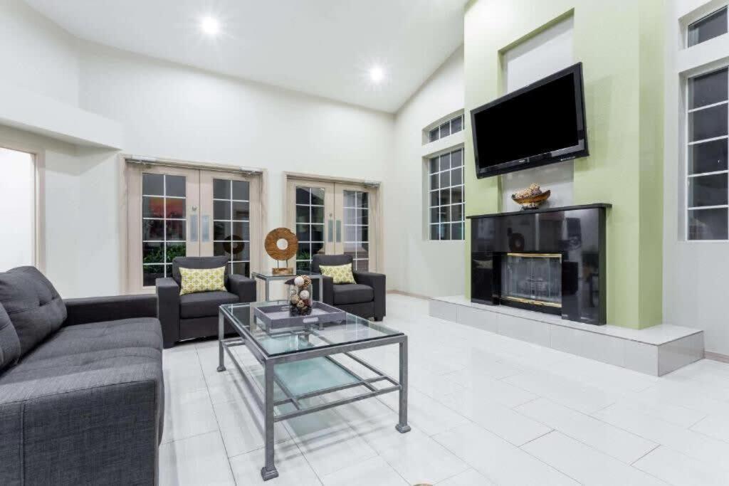Chandler 1 Bedroom Apt 외부 사진